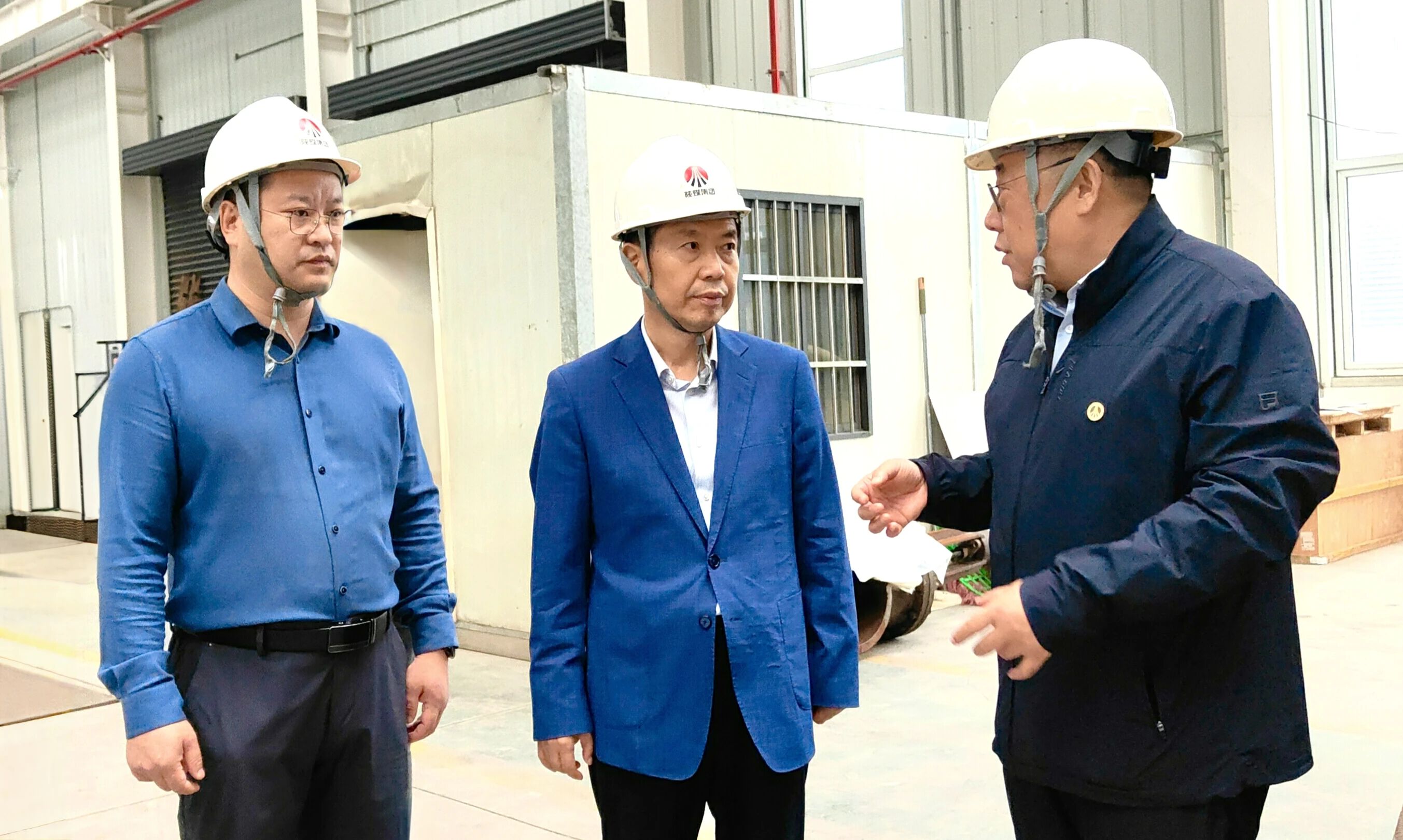 微信圖片_2025-10-09_111149_939.jpg李向東.jpg