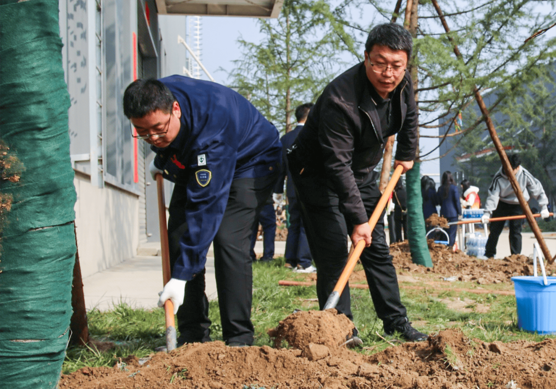 員工上傳.png